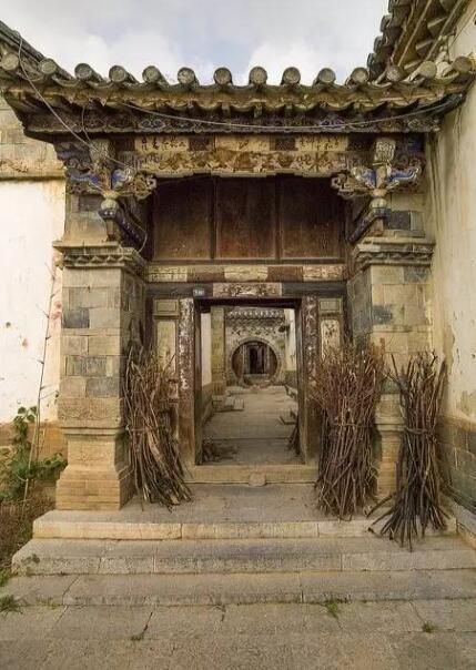 中式古建筑裝飾門面貼物習俗  第3張